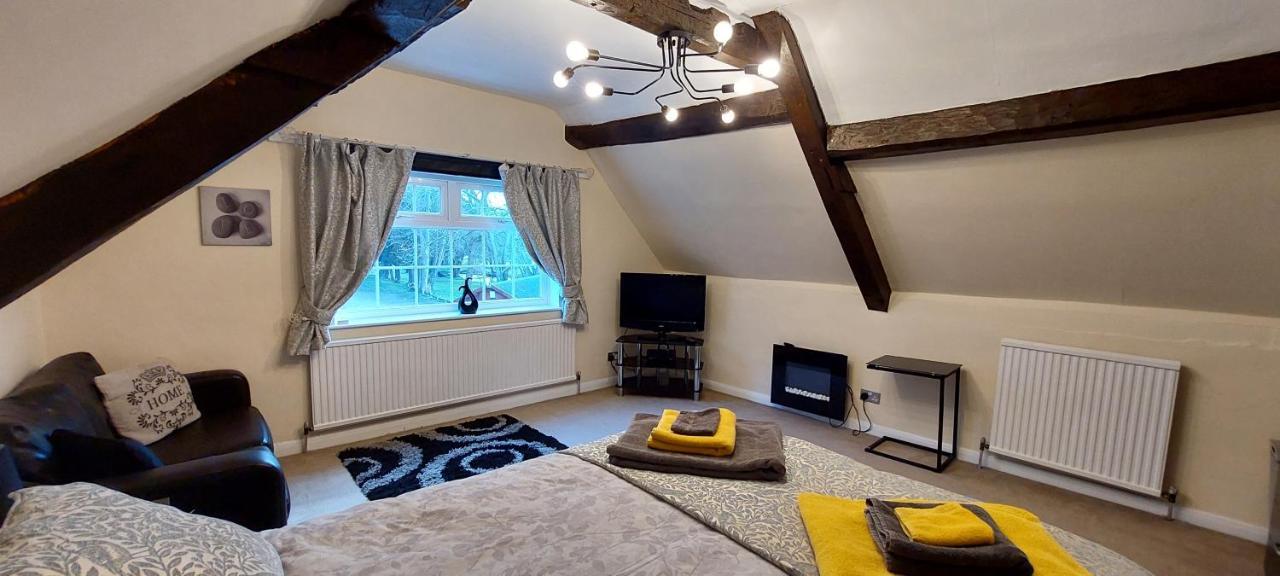 17Th-Century One Bed Studio With Parking & Garden! Elkesley Exterior foto